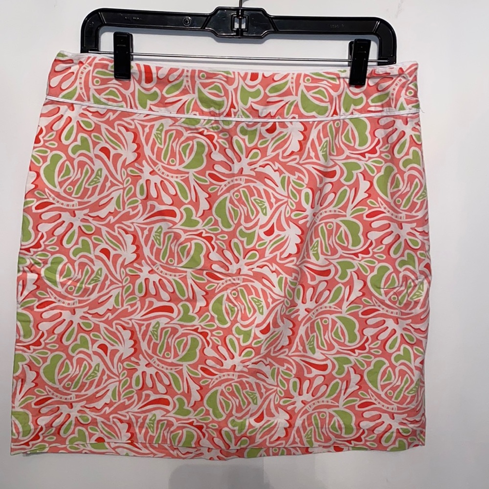 Vineyard Vines - coral and light green skirt